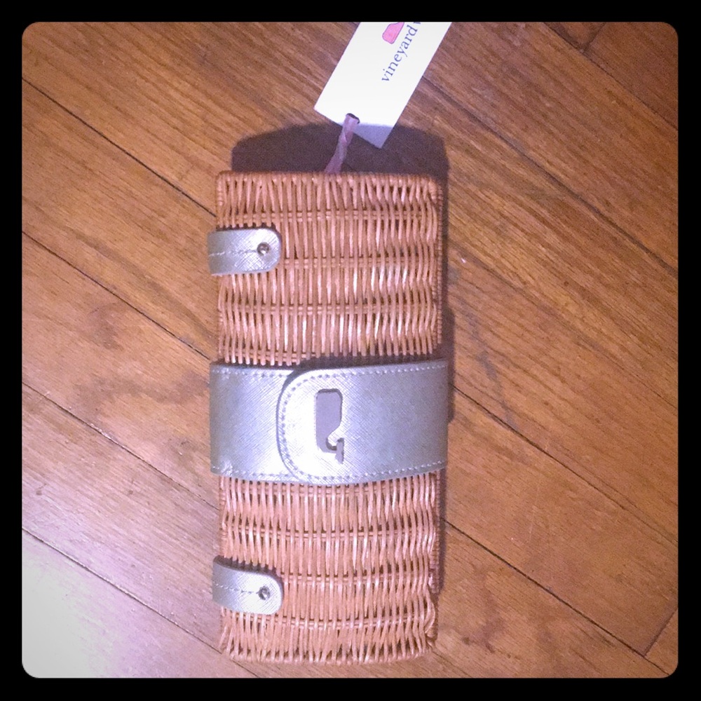 Vineyard Vines Woven Derby straw Clutch